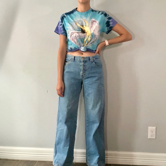 what is the difference between skinny and super skinny jeans